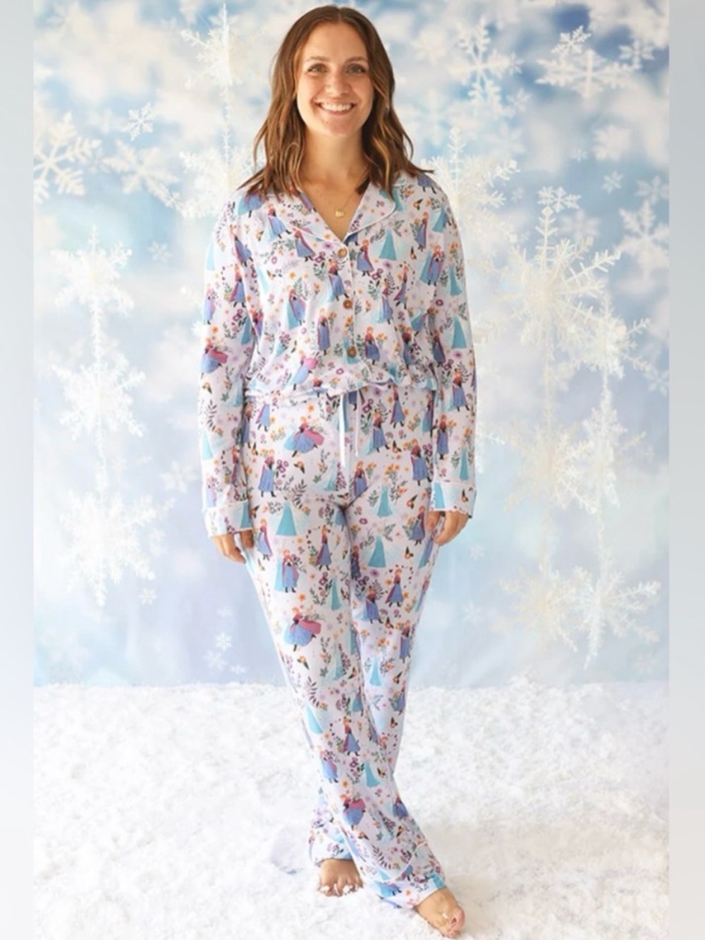 Posh Peanut Disney Frozen Sisters Women's Luxe Pajama Pant Set